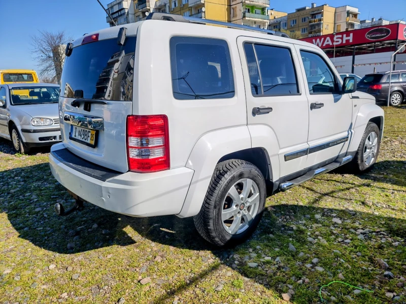 Jeep Cherokee 2.8 CRD 4х4, снимка 7 - Автомобили и джипове - 49568998