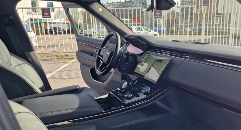 Land Rover Range Rover Sport Autobiography, снимка 9 - Автомобили и джипове - 51263462