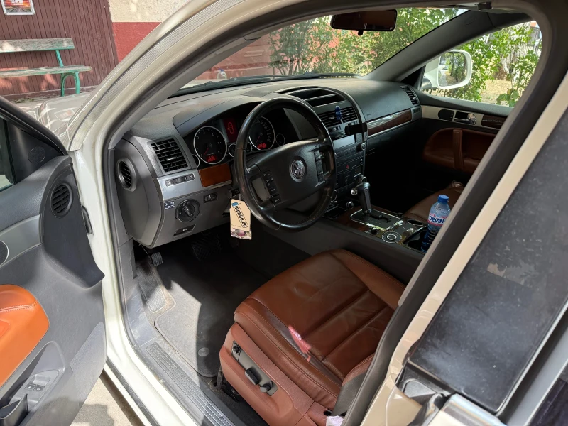 VW Touareg Евро 5, снимка 3 - Автомобили и джипове - 52112353