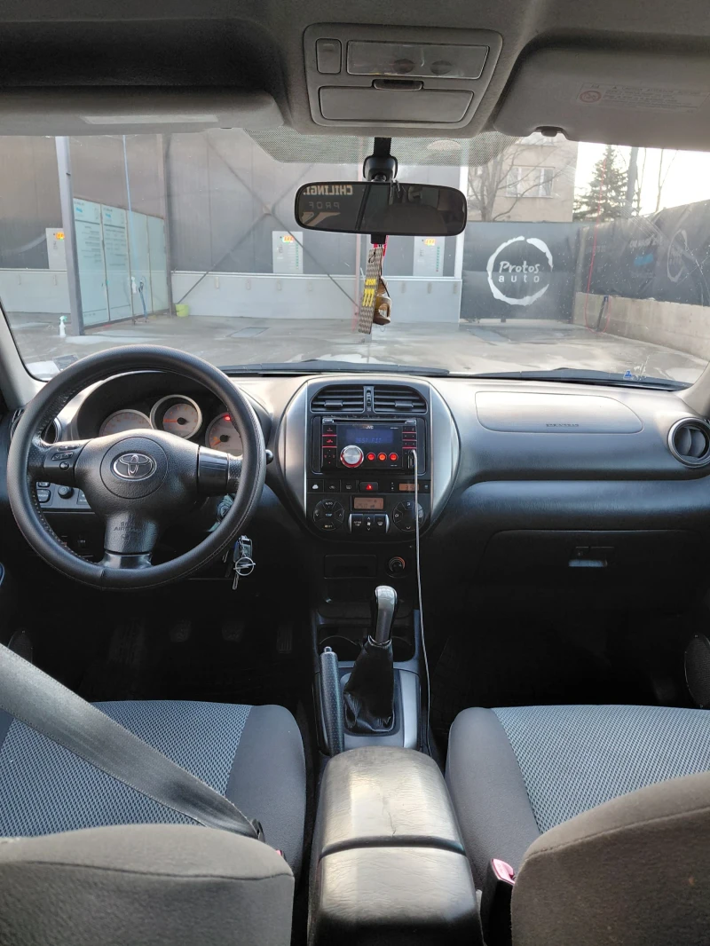 Toyota Rav4 2000, снимка 11 - Автомобили и джипове - 52920999