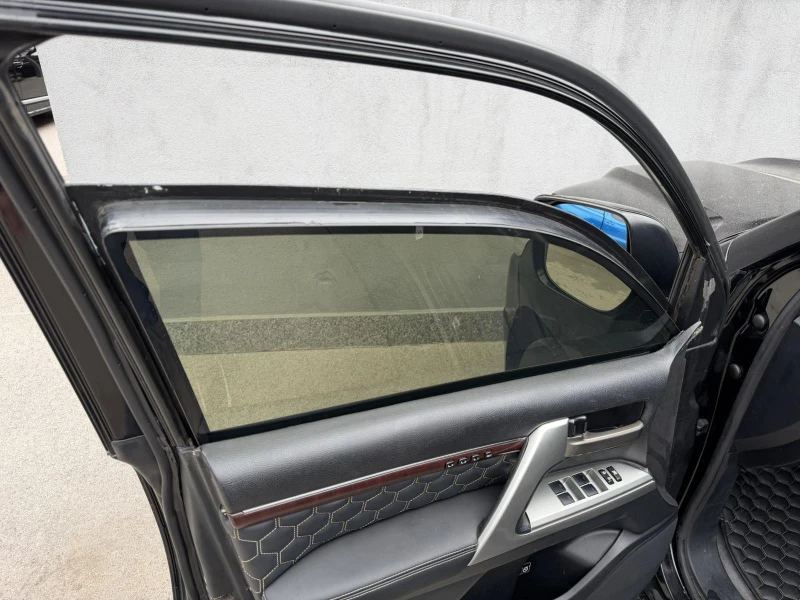 Toyota Land cruiser 200 B6 GUARD 4.6L, снимка 8 - Автомобили и джипове - 53001102