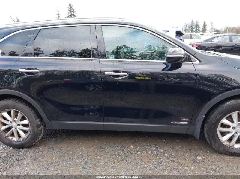 Kia Sorento LX, снимка 13 - Автомобили и джипове - 53309644