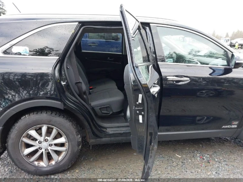 Kia Sorento LX, снимка 8 - Автомобили и джипове - 53309644