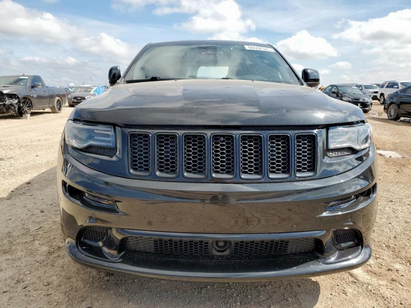 Jeep Grand cherokee SRT* Обдух* HARMAN/KARDON* 8ZF* Дистроник* Пано* - 30800 лв. - 44654605 1