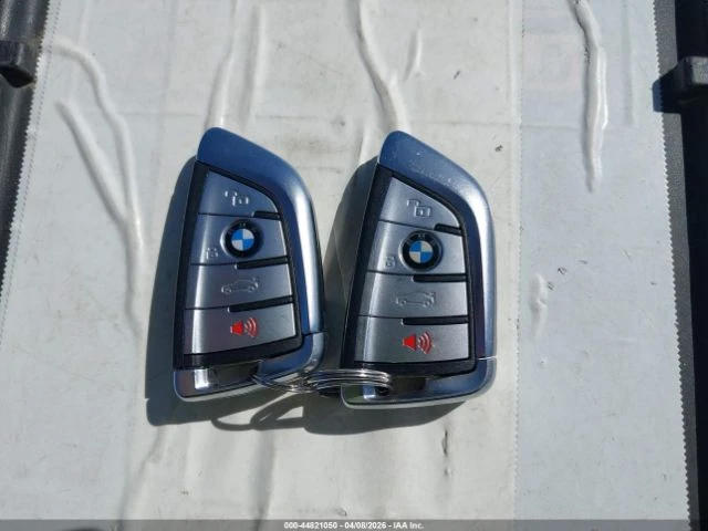 BMW X7 XDRIVE40I| DISTRONIC| PANO| KEYLESS| ПОДГРЕВ, снимка 15 - Автомобили и джипове - 54365197