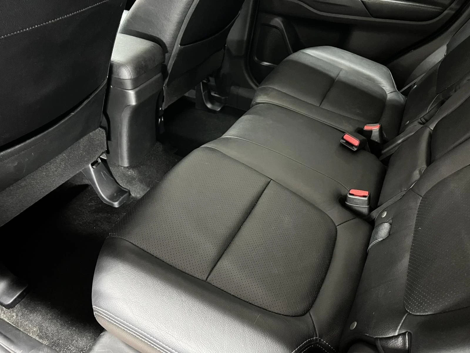 Mitsubishi Outlander Sport 2.4 ES 4x4 - изображение 7