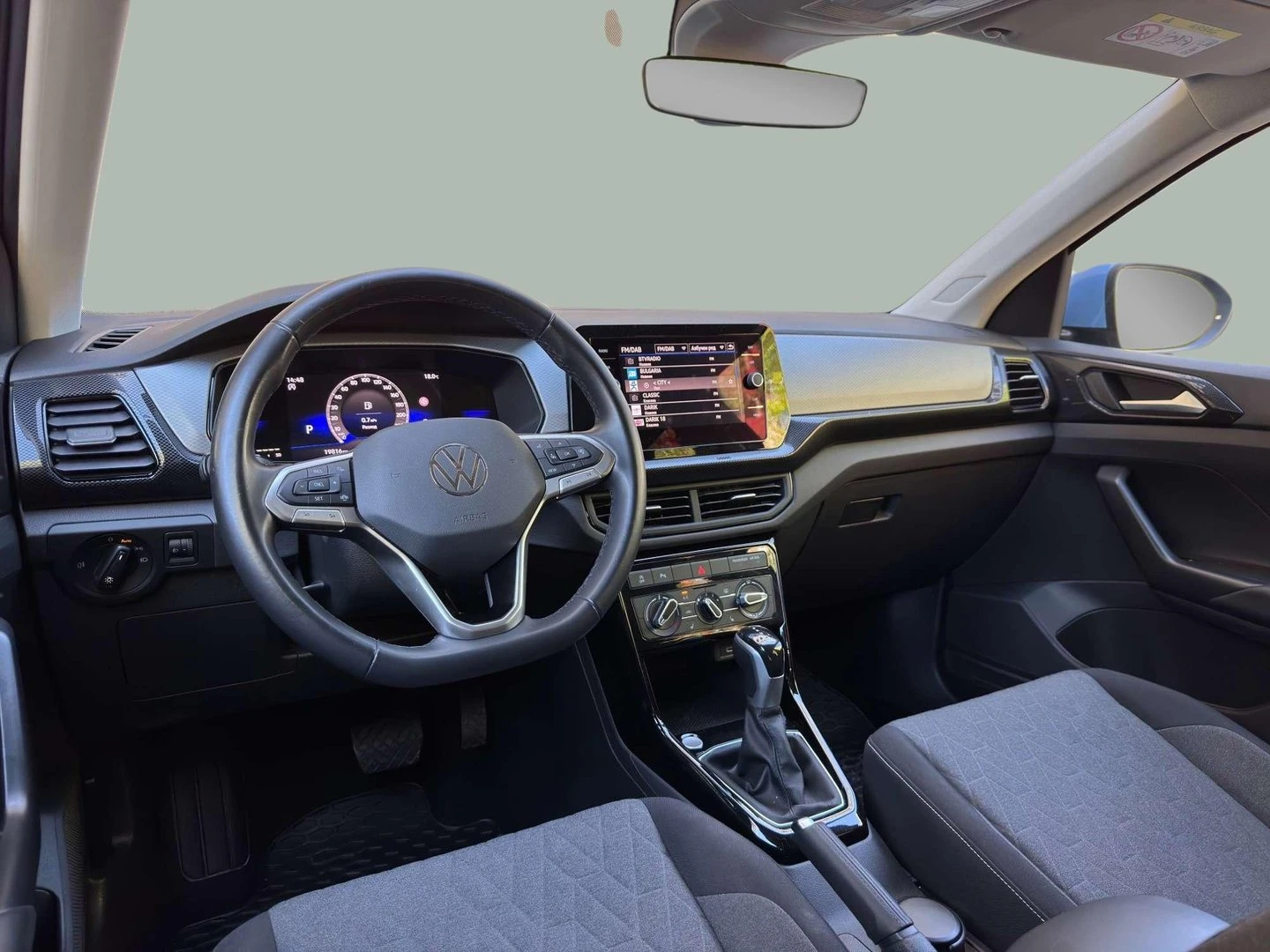 VW T-Cross Life Plus 1.0 TSI OPF DSG - изображение 5