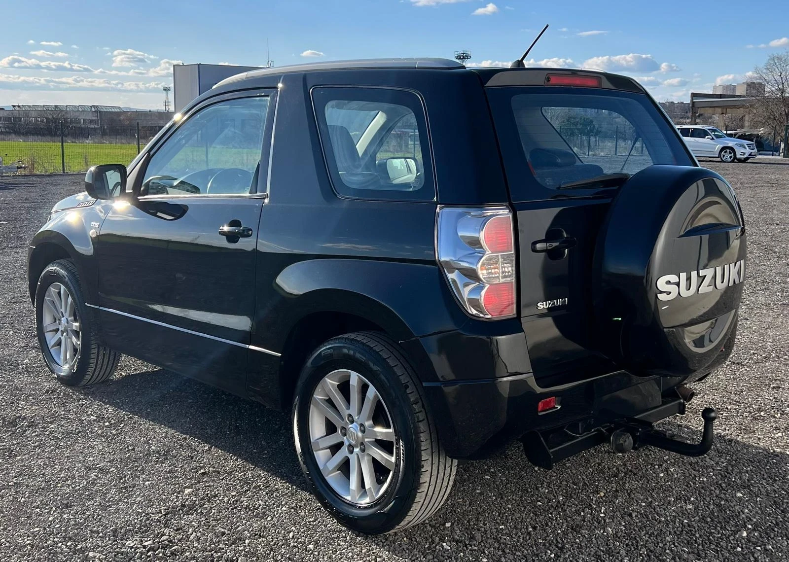 Suzuki Grand vitara 1.9SSiD 129кс. 4х4  - изображение 3