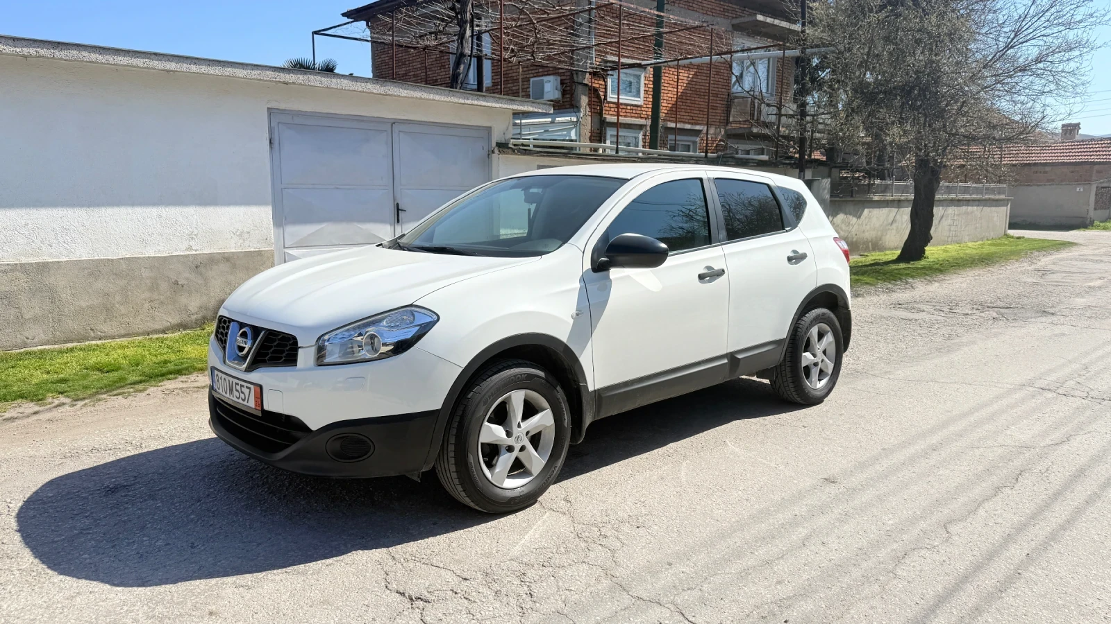 Nissan Qashqai Автоматик, снимка 12 - Автомобили и джипове - 53851761