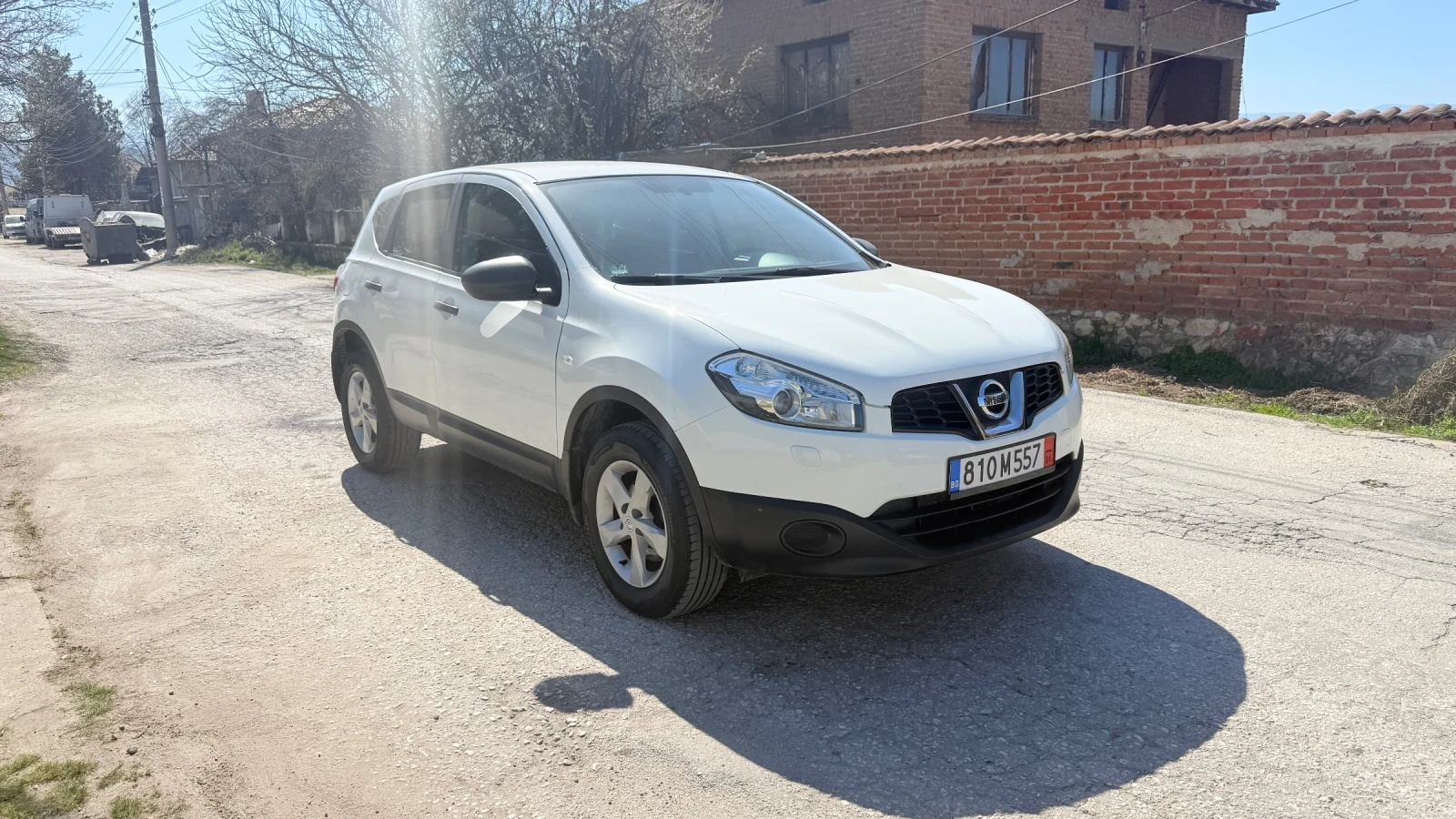 Nissan Qashqai Автоматик, снимка 4 - Автомобили и джипове - 53851761