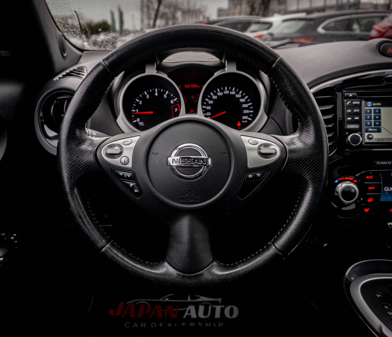 Nissan Juke 1.6 бензин | FULL!!! TOP!!! С ГАРАНЦИЯ! КАТО НОВА, снимка 10 - Автомобили и джипове - 54064145