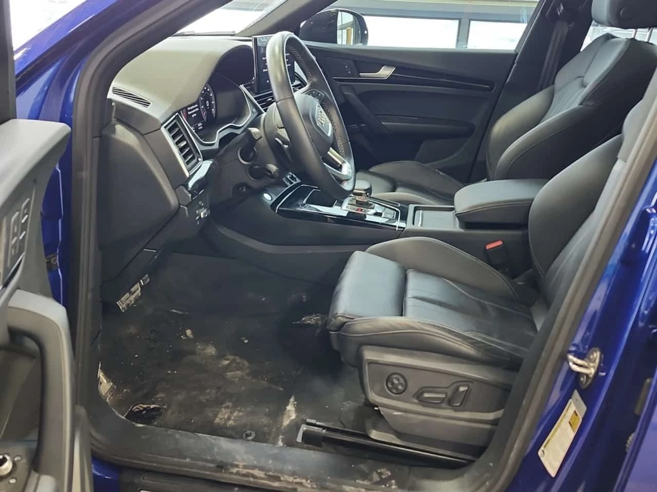 Audi Q5 TECHNIK  CARFAX, снимка 5 - Автомобили и джипове - 54149363