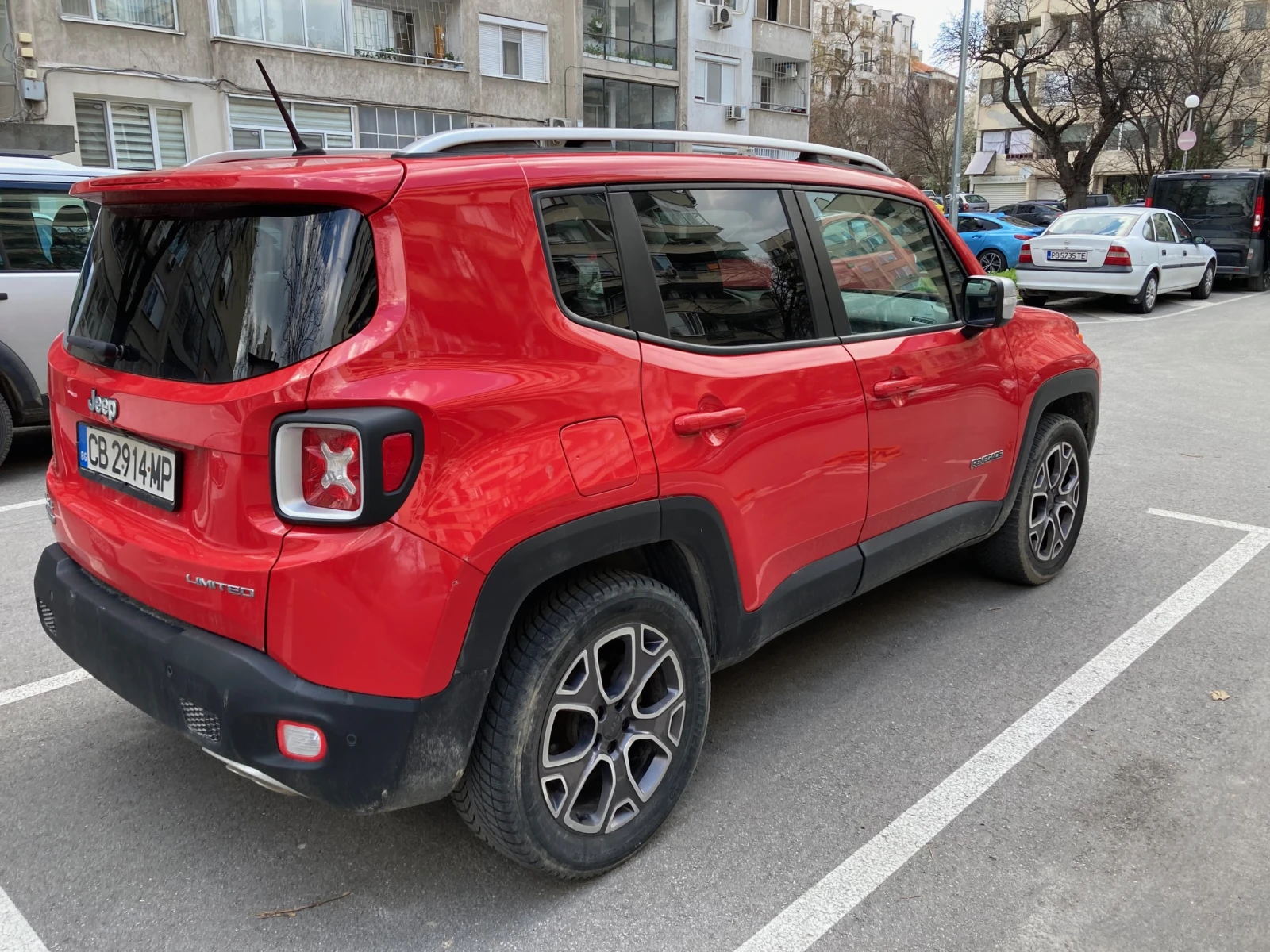 Jeep Renegade LIMITED, снимка 4 - Автомобили и джипове - 54593776