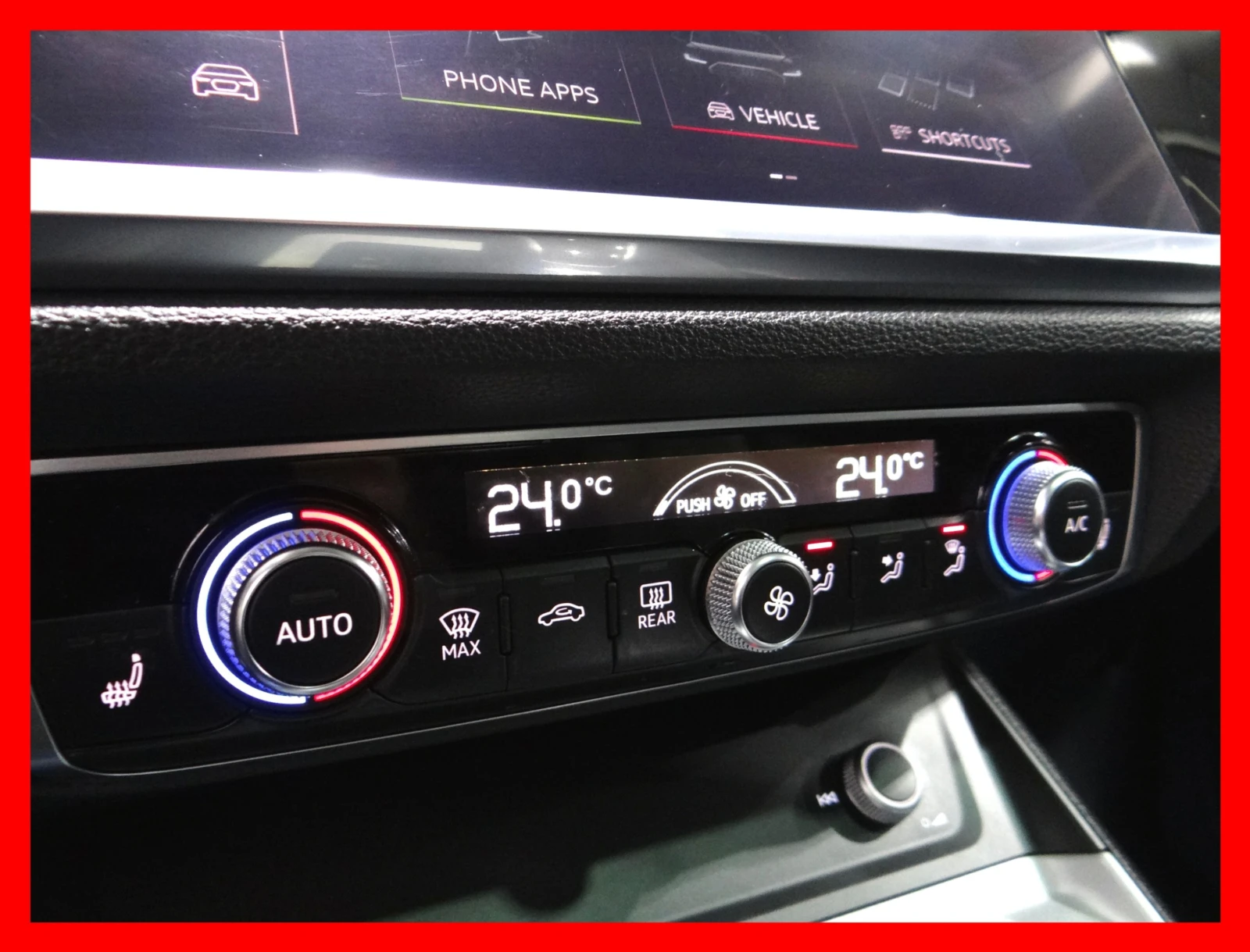 Audi Q3 45 TFSI QUATTRO / DIGITAL COCKPIT / PANO, снимка 12 - Автомобили и джипове - 54691048
