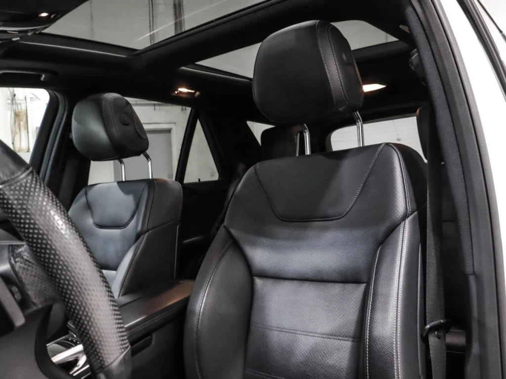 Mercedes-Benz GLE 43 AMG 4MATIC* КАМЕРИ* ПОДГРЕВ* ПАНОРАМА* , снимка 14 - Автомобили и джипове - 54883461