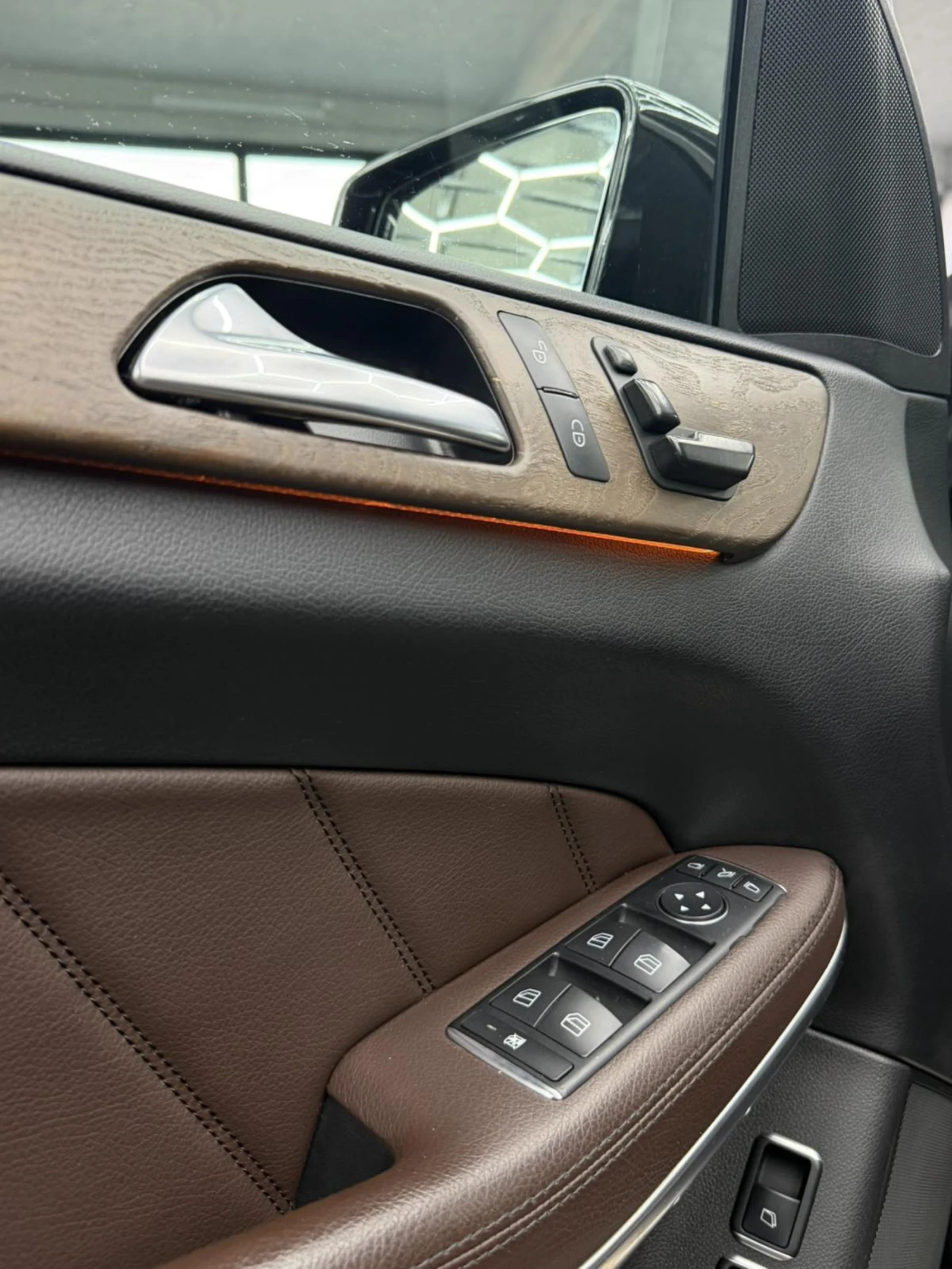 Mercedes-Benz GL 350 CDI, снимка 15 - Автомобили и джипове - 55126001