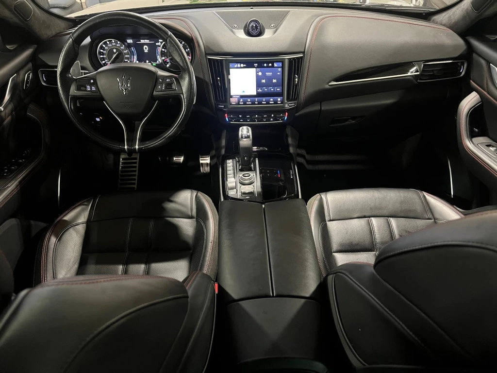 Maserati Levante MODENA* HARMON* KARDON* , снимка 8 - Автомобили и джипове - 55619636