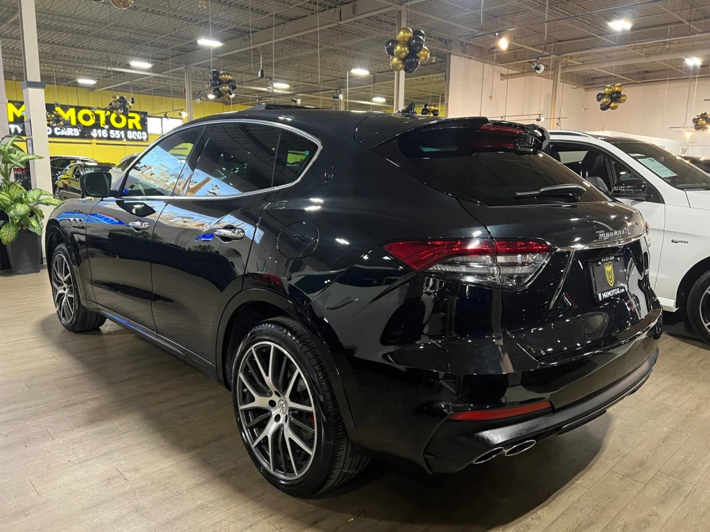 Maserati Levante MODENA* HARMON* KARDON* , снимка 4 - Автомобили и джипове - 55619636