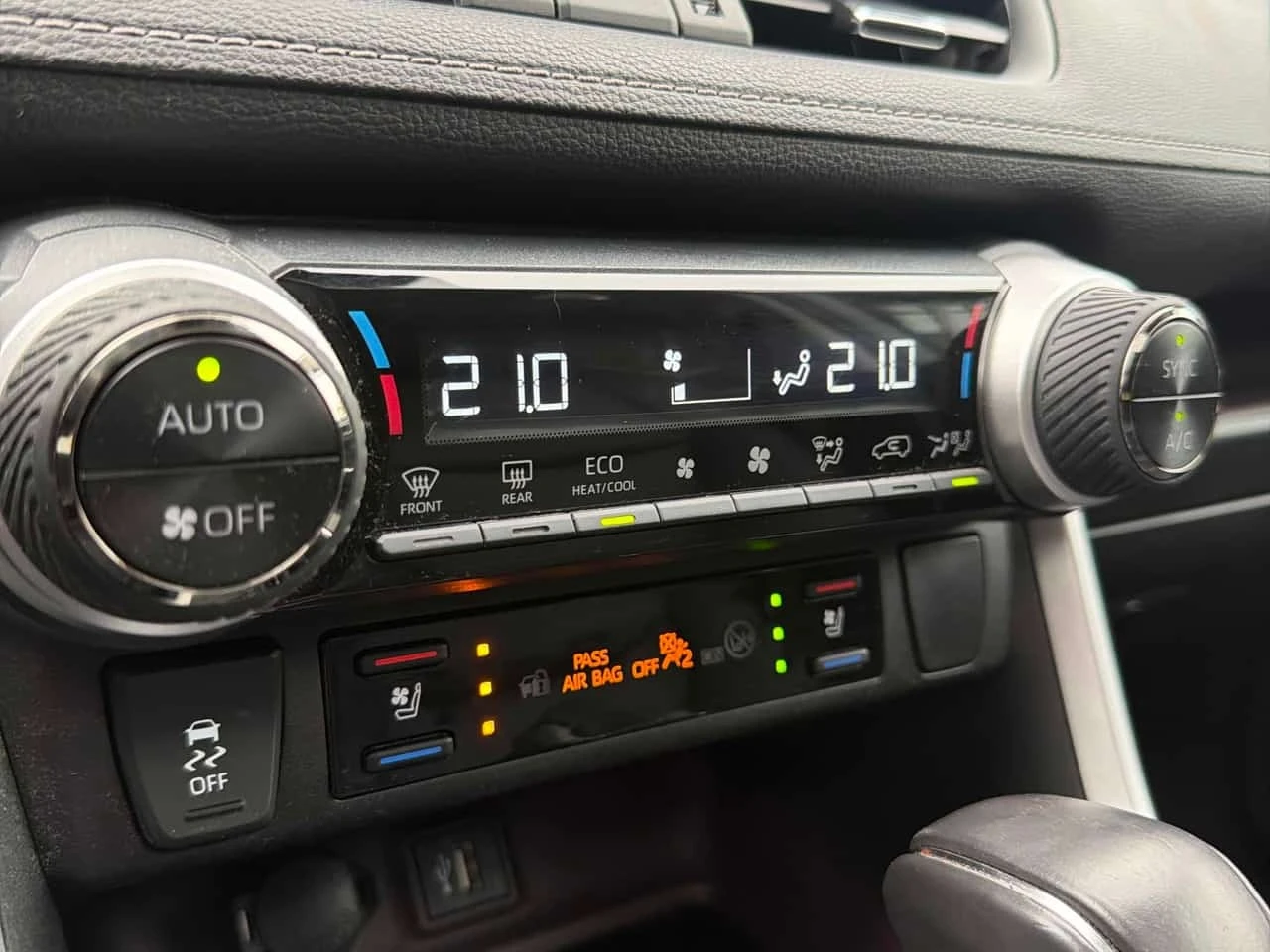Toyota Rav4  Hybrid Limited AWD / CARFAX / ���� �� �������� | Mobile.bg � ����������� 15