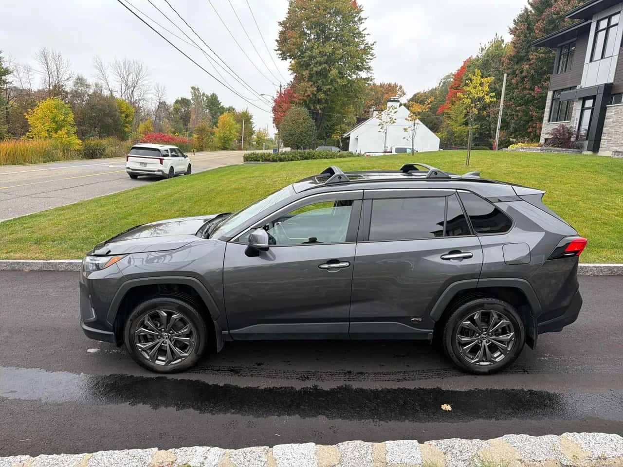 Toyota Rav4  Hybrid Limited AWD / CARFAX / ���� �� �������� | Mobile.bg � ����������� 2