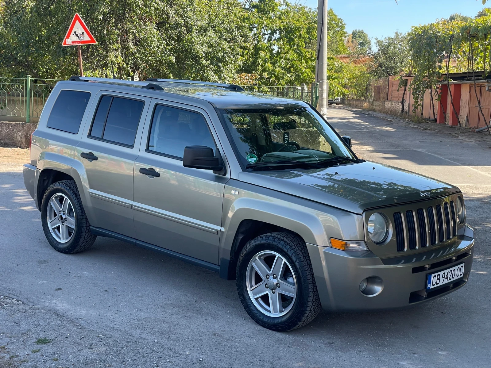 Jeep Patriot 2.4i* 4X4* automat, снимка 2 - Автомобили и джипове - 56337968