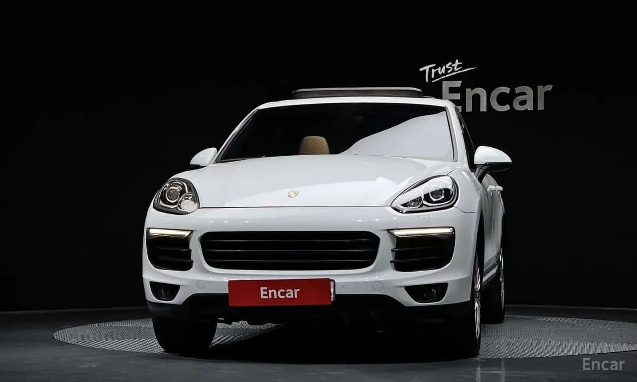 Porsche Cayenne * 3.0 Diesel * , снимка 3 - Автомобили и джипове - 56580137