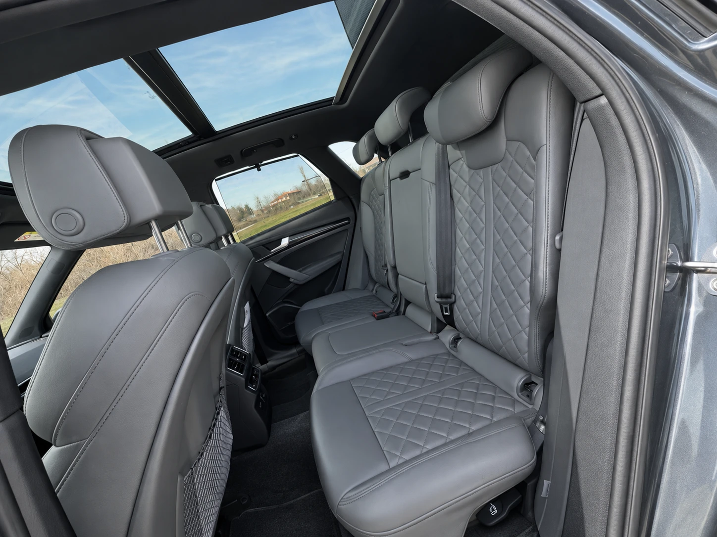 Audi SQ5 Quattro ZF | B&O | Virtual Cockpit | Панорама | Пе, снимка 5 - Автомобили и джипове - 56663801