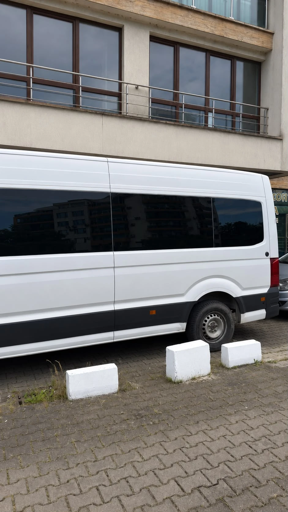 VW Crafter, снимка 3 - Бусове и автобуси - 54879944
