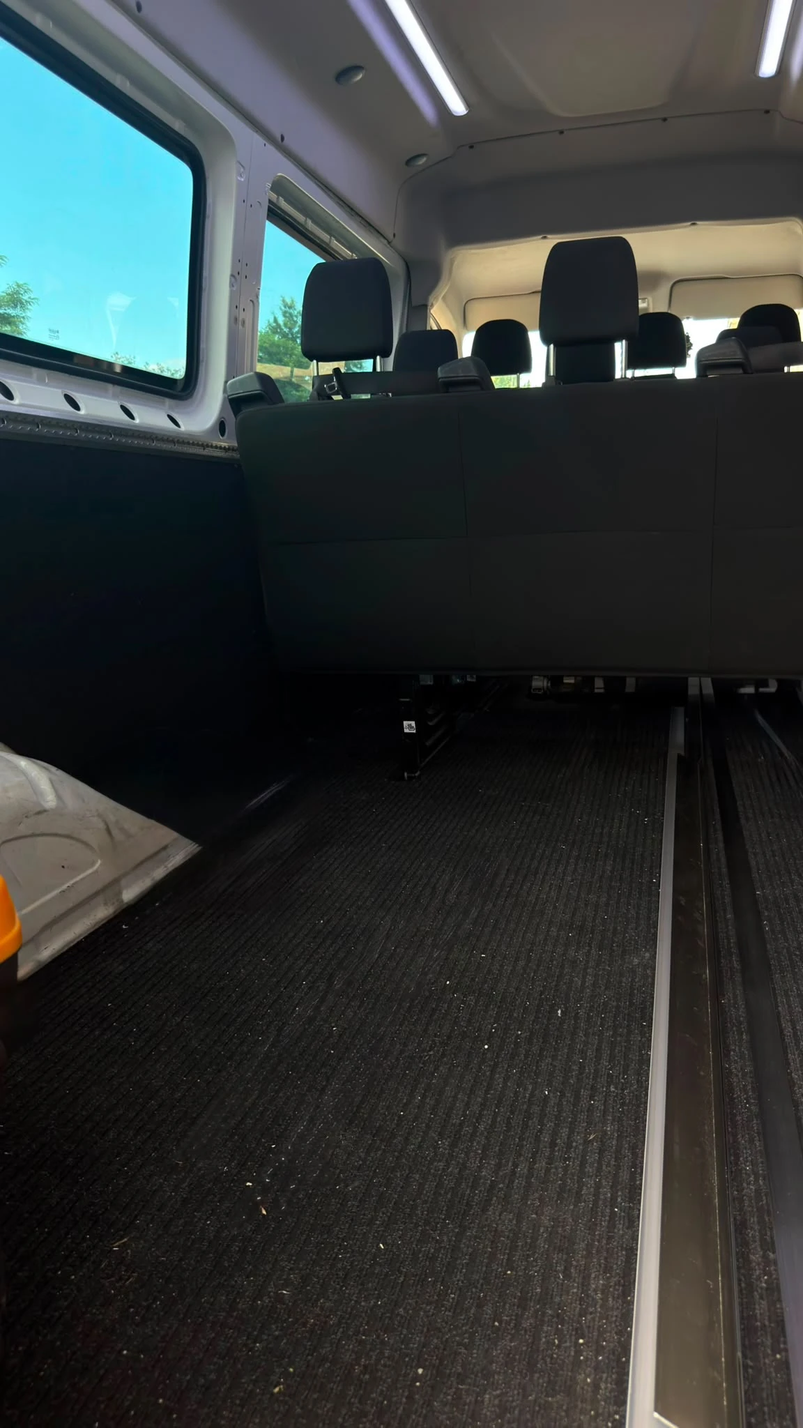VW Crafter, снимка 17 - Бусове и автобуси - 54879944