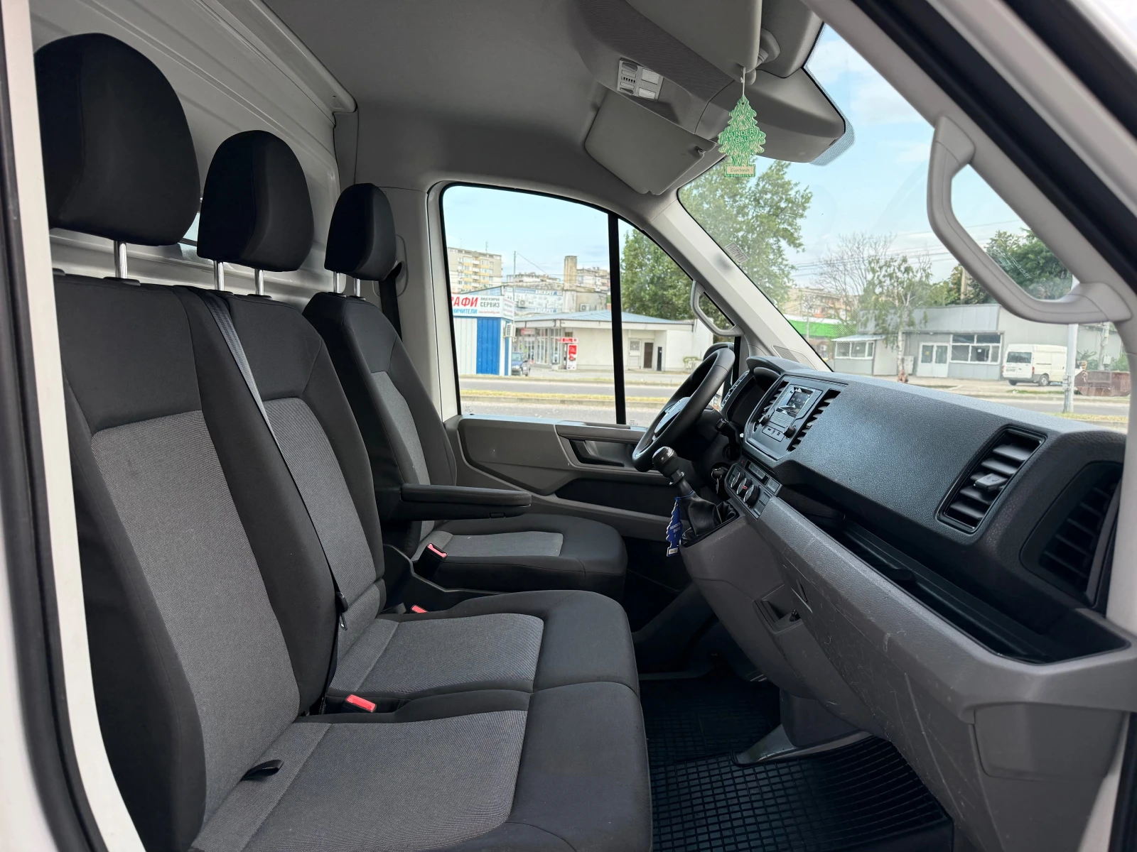 VW Crafter 2.0 TDI 3.5t ���� 6 | Mobile.bg � ����������� 11