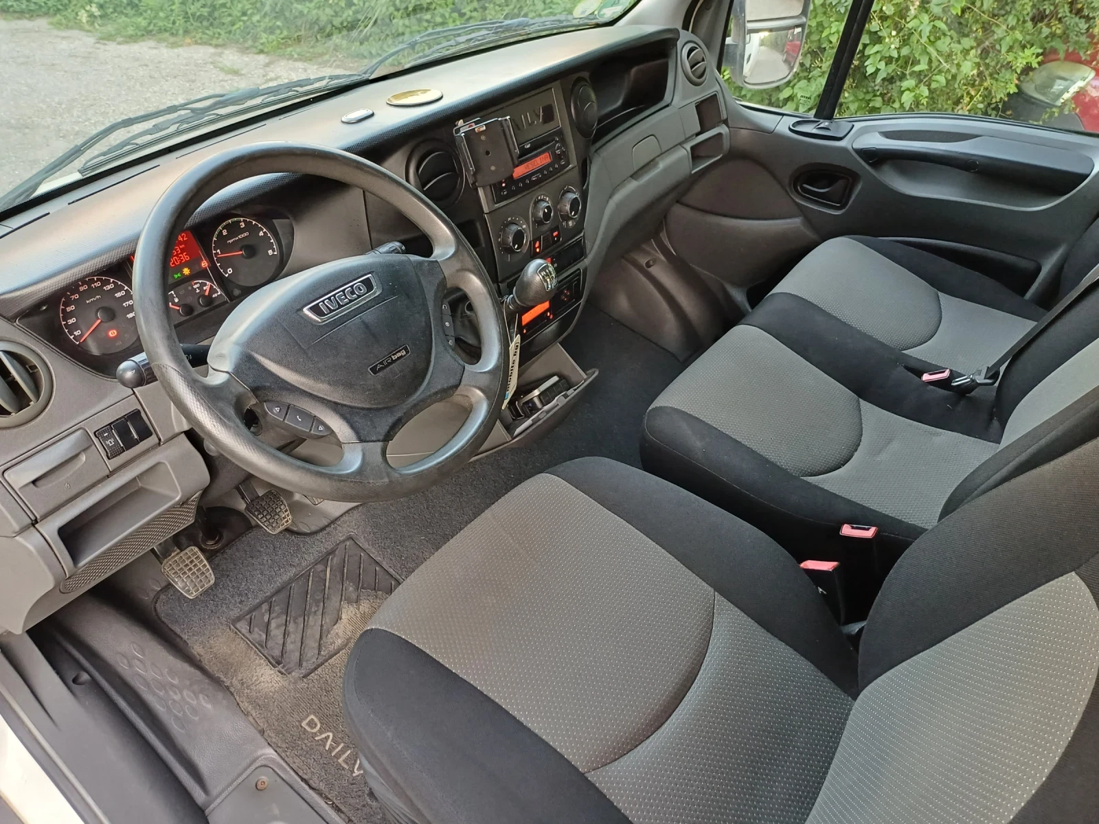 Iveco Daily 50C17 - КЛИМАТИК  Б-КАТ., снимка 5 - Бусове и автобуси - 55565733
