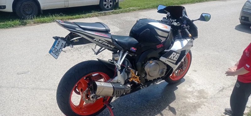 Honda Cbr 1000 RR, снимка 7 - Мотоциклети и мототехника - 52620893