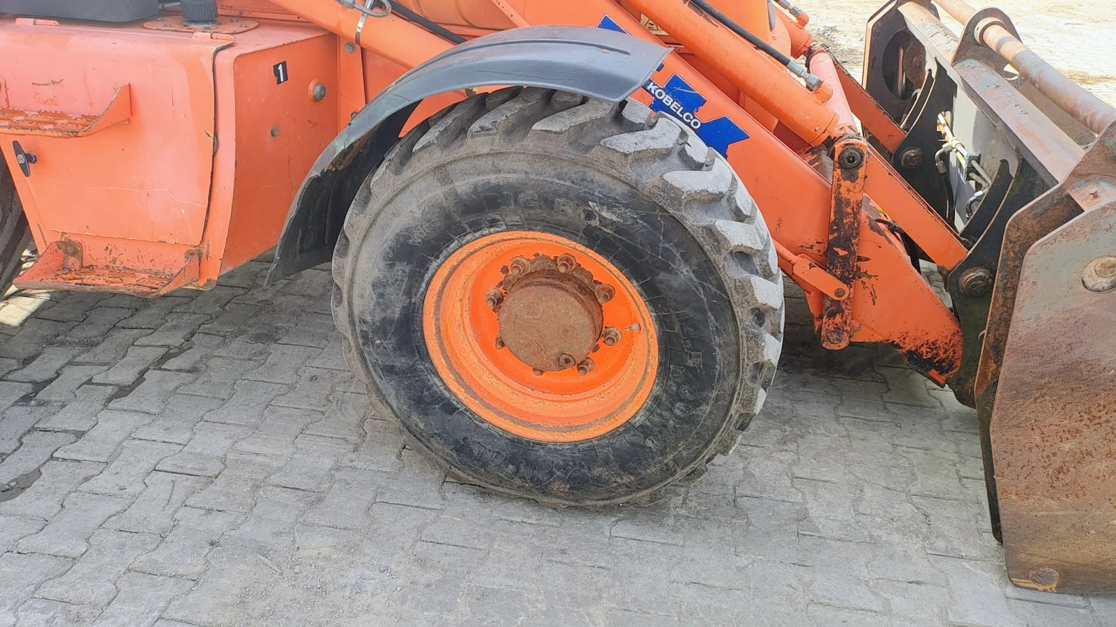 Багер Fiat Kobelco B95 - изображение 10