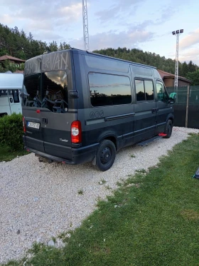 Кемпер Renault 4 във1 Автоматик, снимка 3