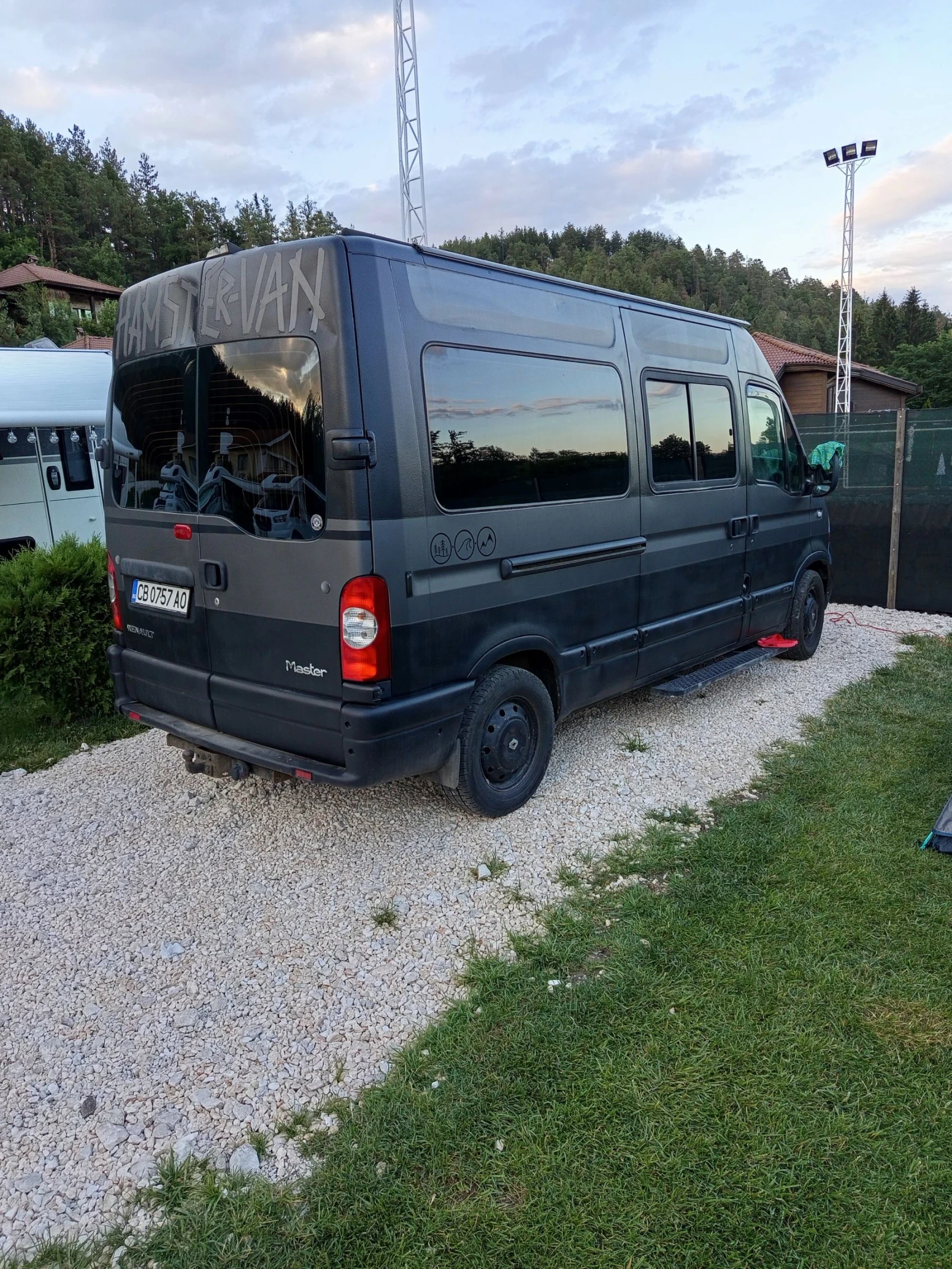 Кемпер Renault 4 във1 - изображение 3