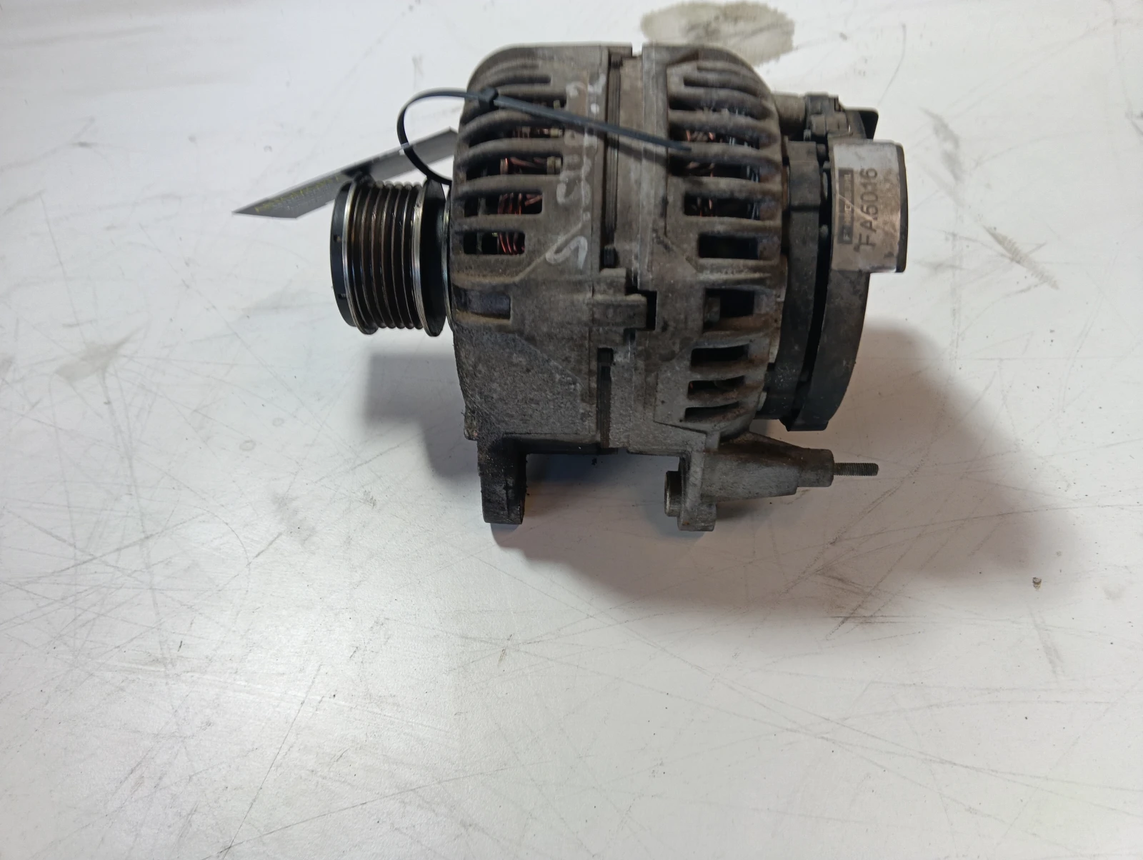 алтернатор 2.0TDI Skoda Superb