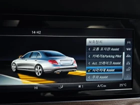 Mercedes-Benz E 220 Exclusive, снимка 17