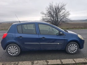 Renault Clio - 1400 € / 2738.16 лв. - 95203310 4