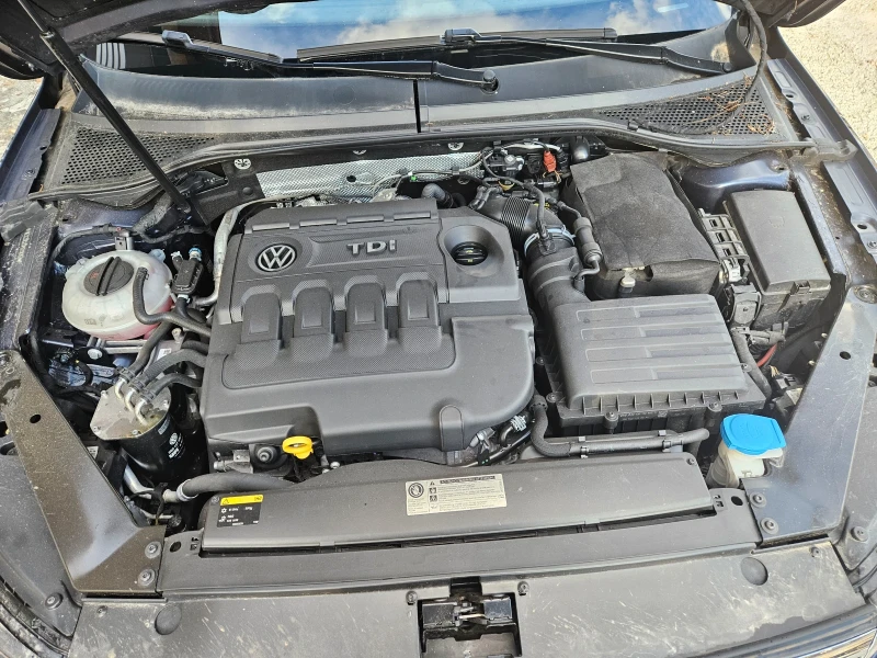 VW Passat 2.0 hilane digtal, снимка 14 - Автомобили и джипове - 48041194