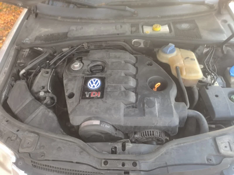 VW Passat 1.9TDI, снимка 11 - Автомобили и джипове - 52157794