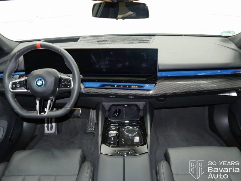BMW i5 M60 xDrive Touring, снимка 6 - Автомобили и джипове - 52834299