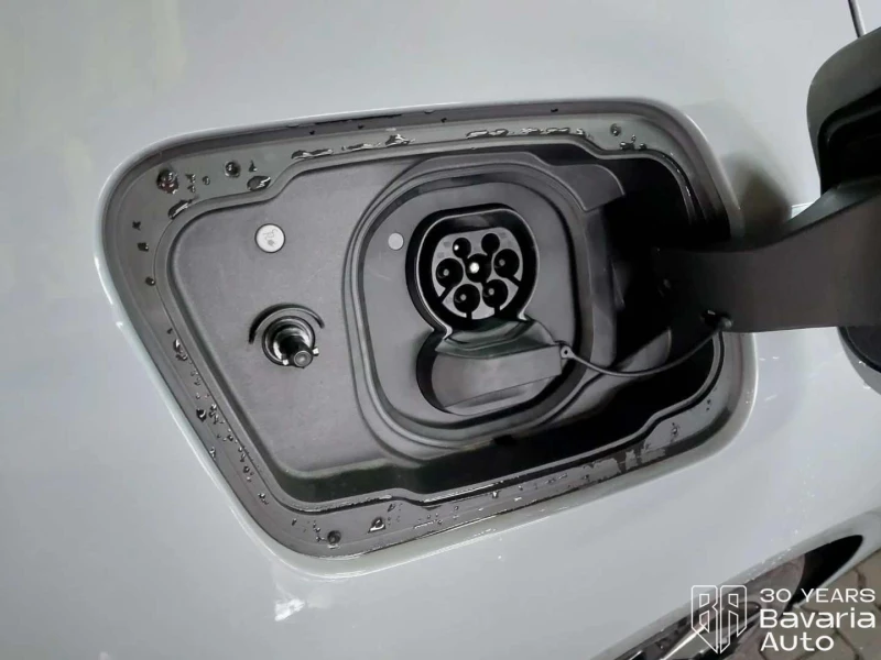 BMW i5 M60 xDrive Touring, снимка 15 - Автомобили и джипове - 52834299