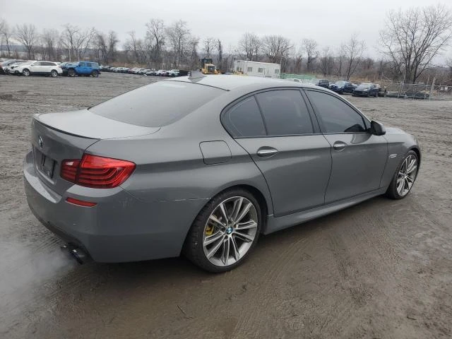 BMW 550 FACELIFT* M* SPORT* ПОДГРЕВ* КАМЕРА* ДИСТРОНИК* КЕ, снимка 3 - Автомобили и джипове - 48402681