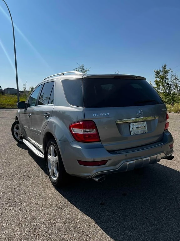 Mercedes-Benz ML 550 * CARFAX * БЕЗ ПЪРВОНАЧАЛНА ВНОСКА - изображение 4