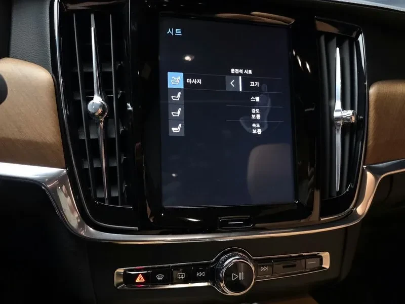 Volvo S90  T5 Inscription, снимка 14 - Автомобили и джипове - 55376667