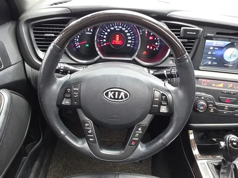 Kia K5 2.0LPG, снимка 13 - Автомобили и джипове - 55927382