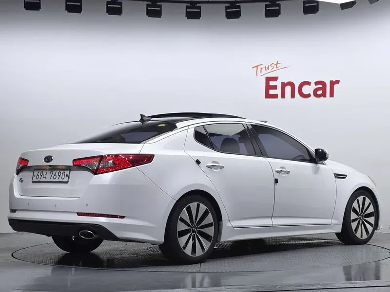 Kia K5 2.0LPG, снимка 2 - Автомобили и джипове - 55927382