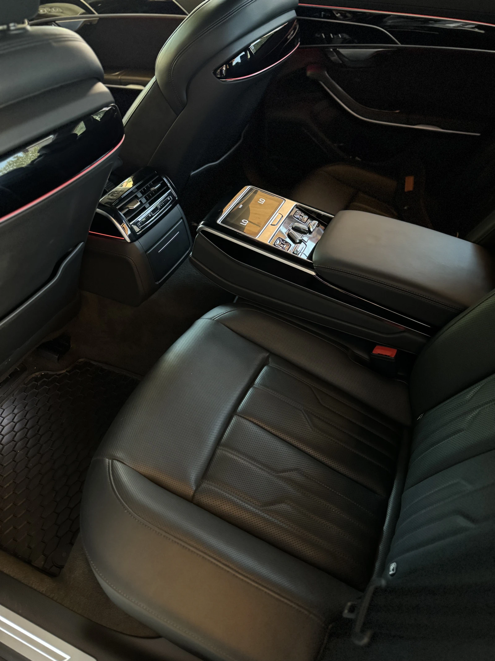 Audi A8 | Mobile.bg � ����������� 14