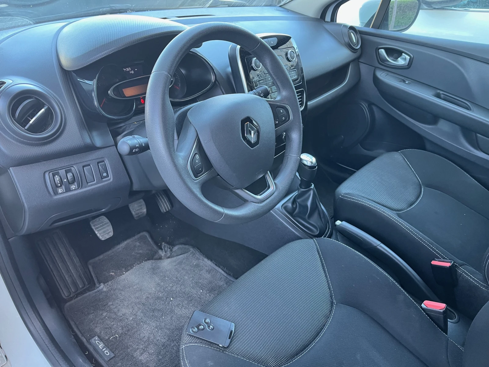 Renault Clio 1.5 DCi Kombi - изображение 3
