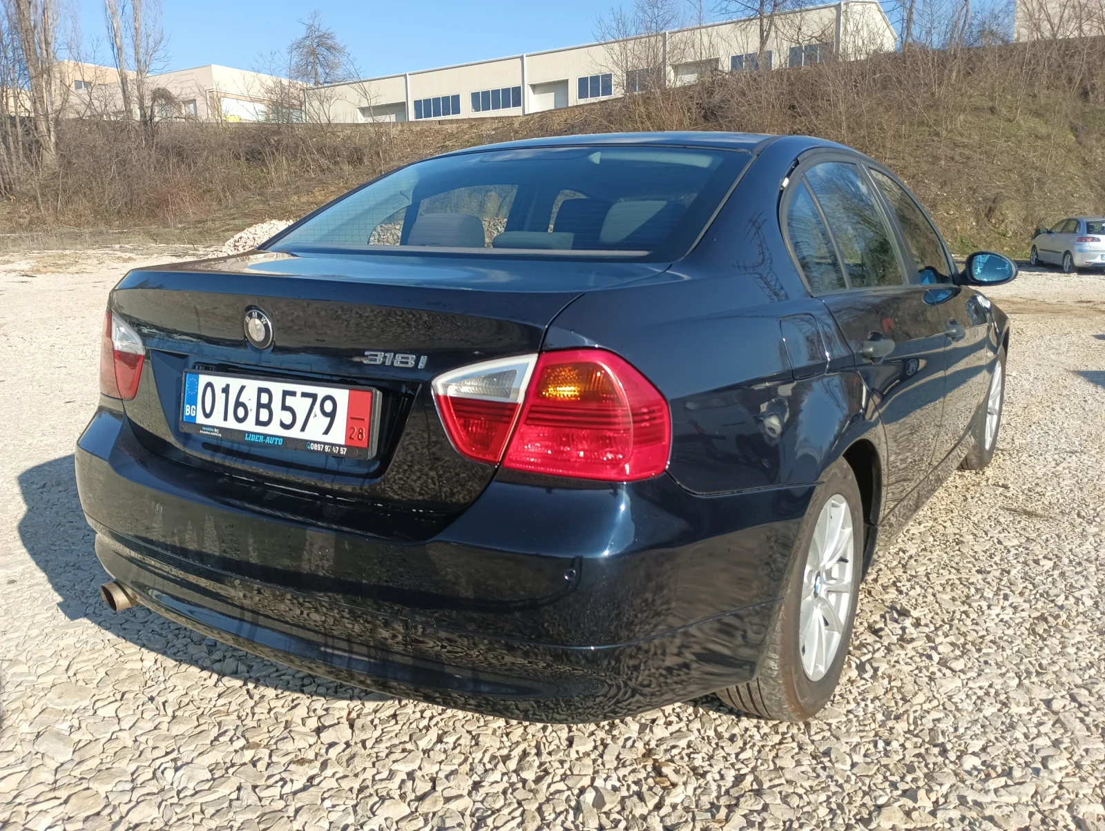 BMW 318 181000км ТОП СЪСТОЯНИЕ!!! , снимка 3 - Автомобили и джипове - 50455766